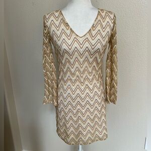 Lilly Pulitzer xs gold neutral crochet knit chevron sheath dress metallic l/s